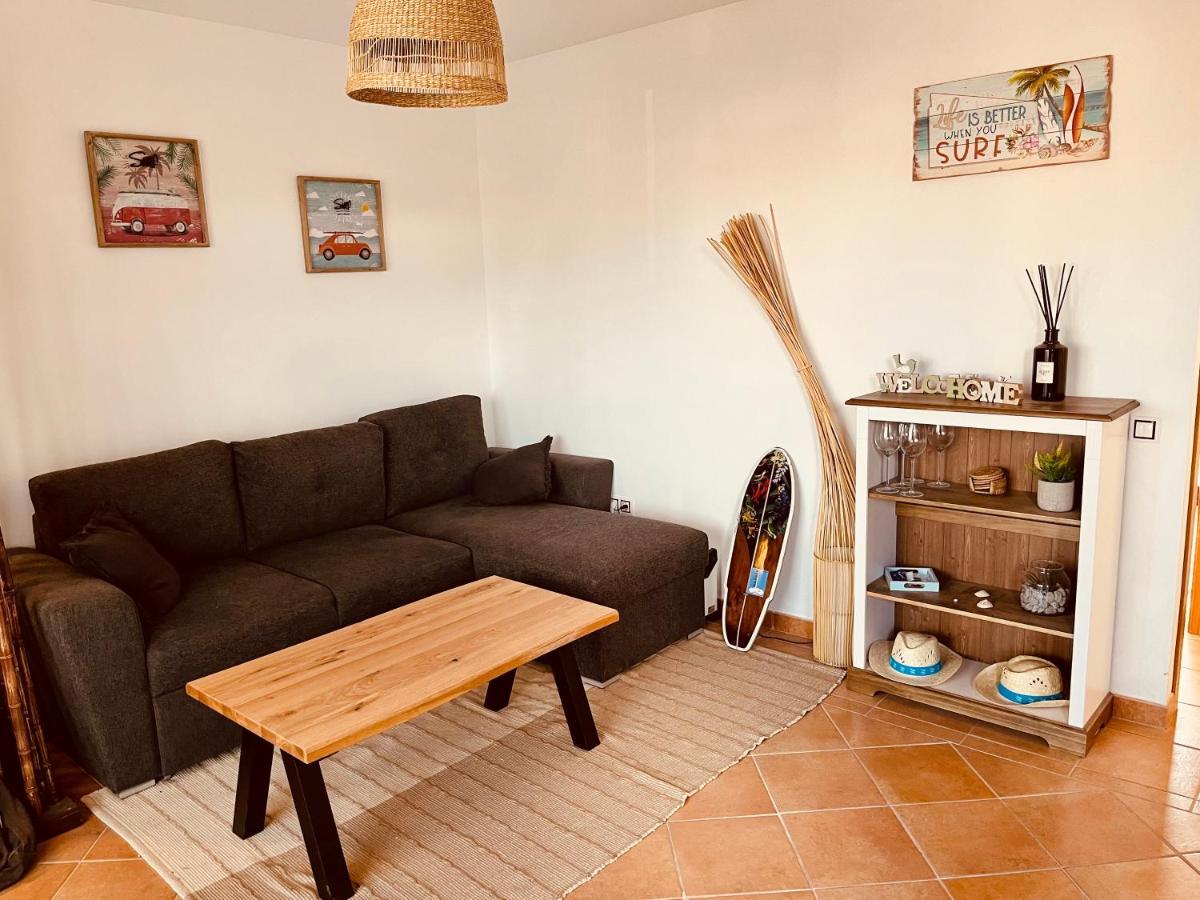 Stillvolle Villa Mit Terrasse, Garten Und Grill Lajares Eksteriør billede